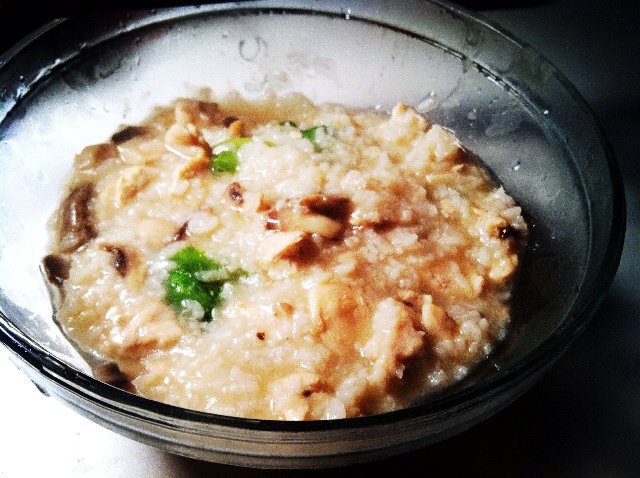 香菇鸡肉粥