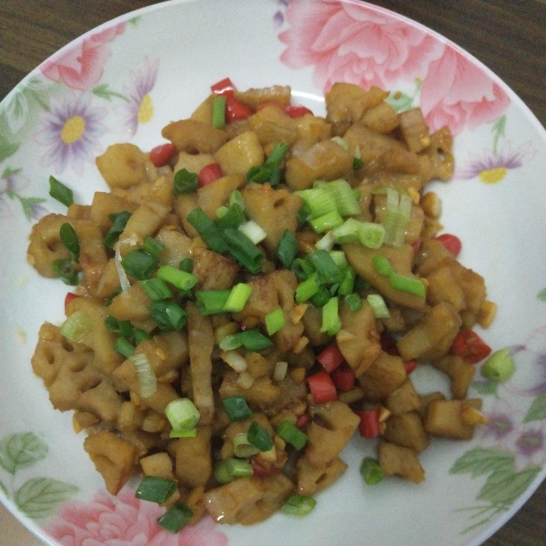 炝炒藕丁