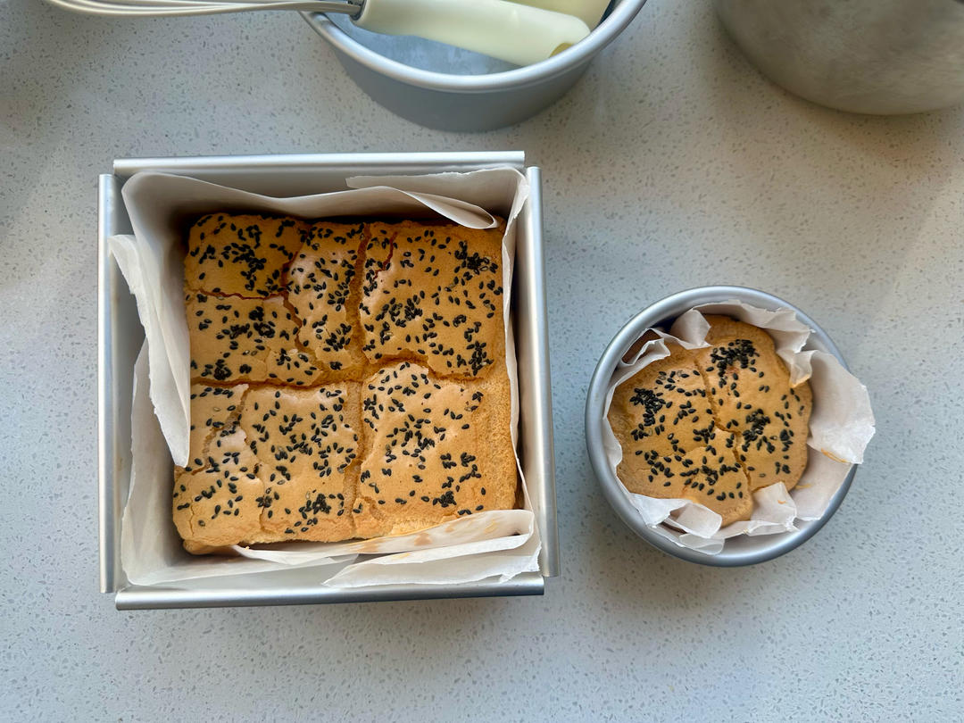 糯米戚风小蛋糕~香香软软糯糯的小蛋糕~