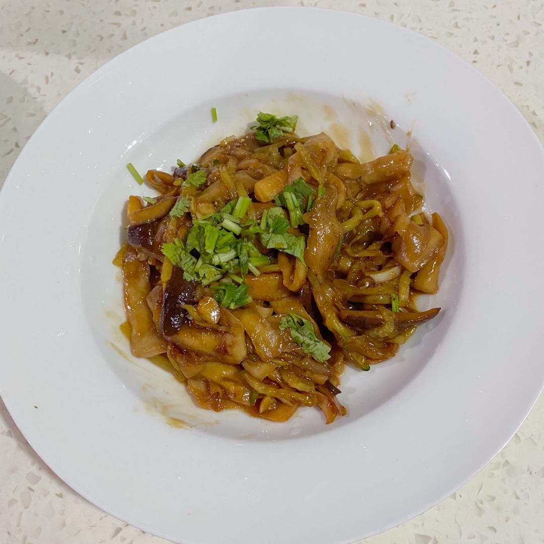 减脂｜0淀粉刀削面｜炒杏鲍菇