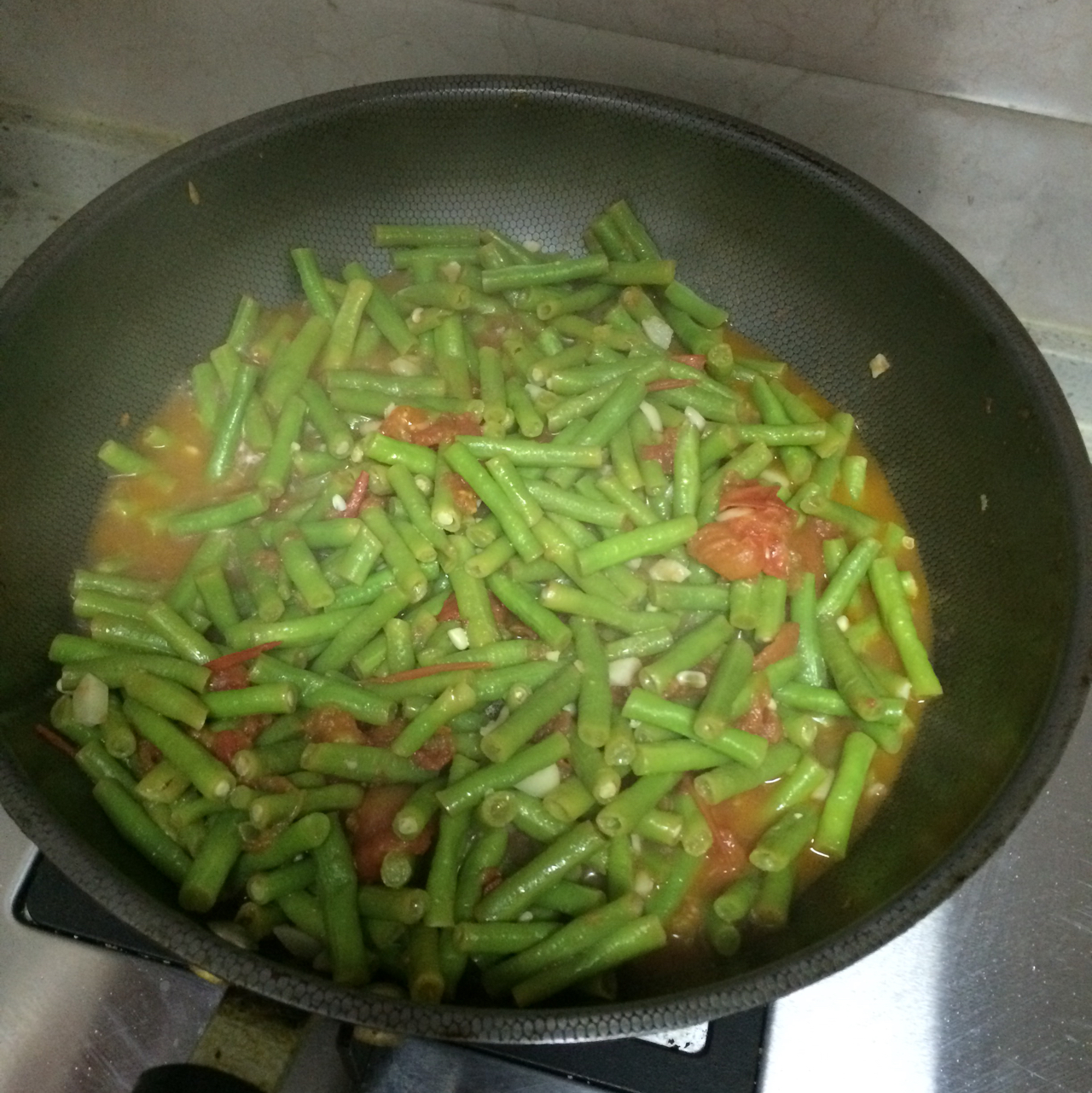 西红柿炒长豆角