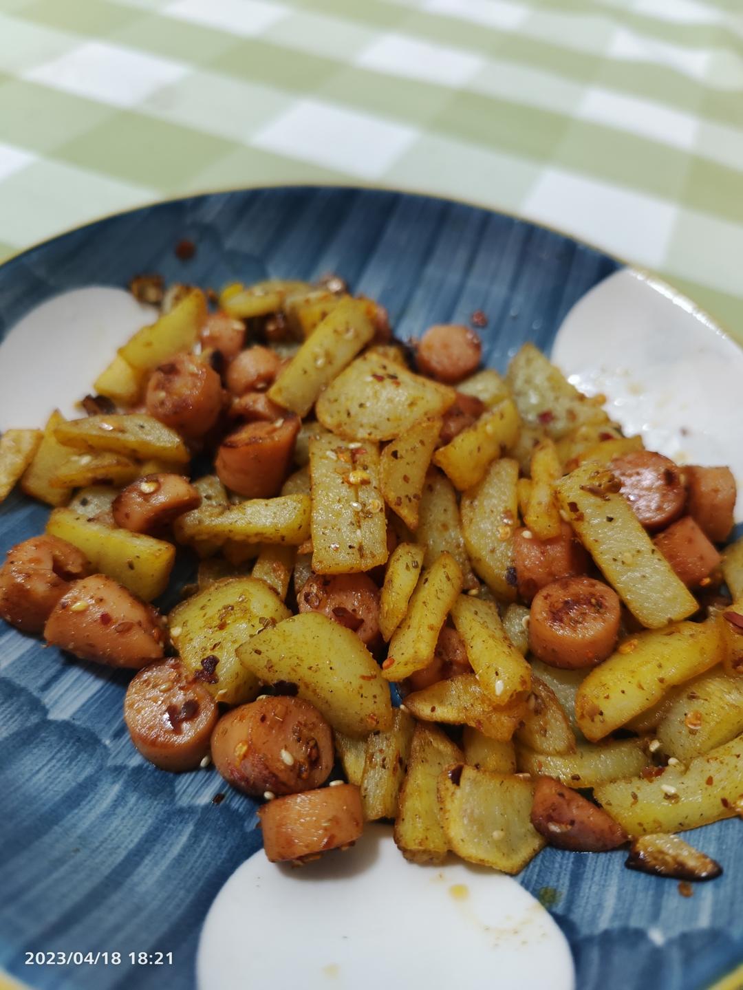 孜然土豆火腿肠 香辣过瘾还便宜！