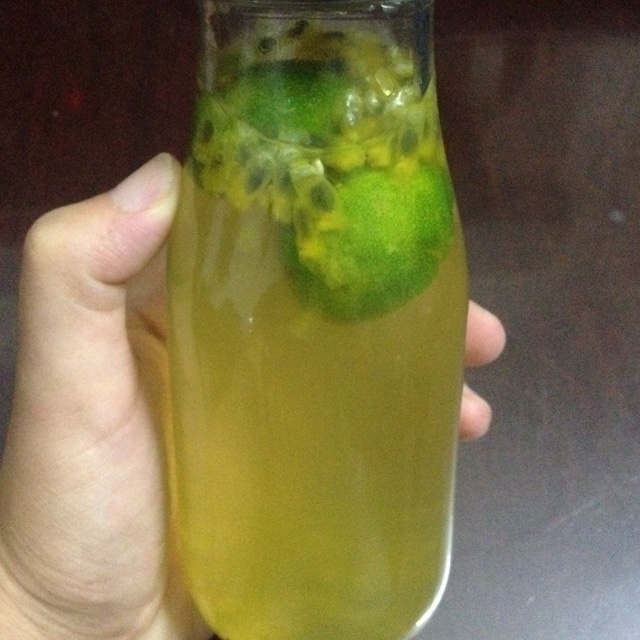 青柠/青桔百香果气泡水/夏日必备