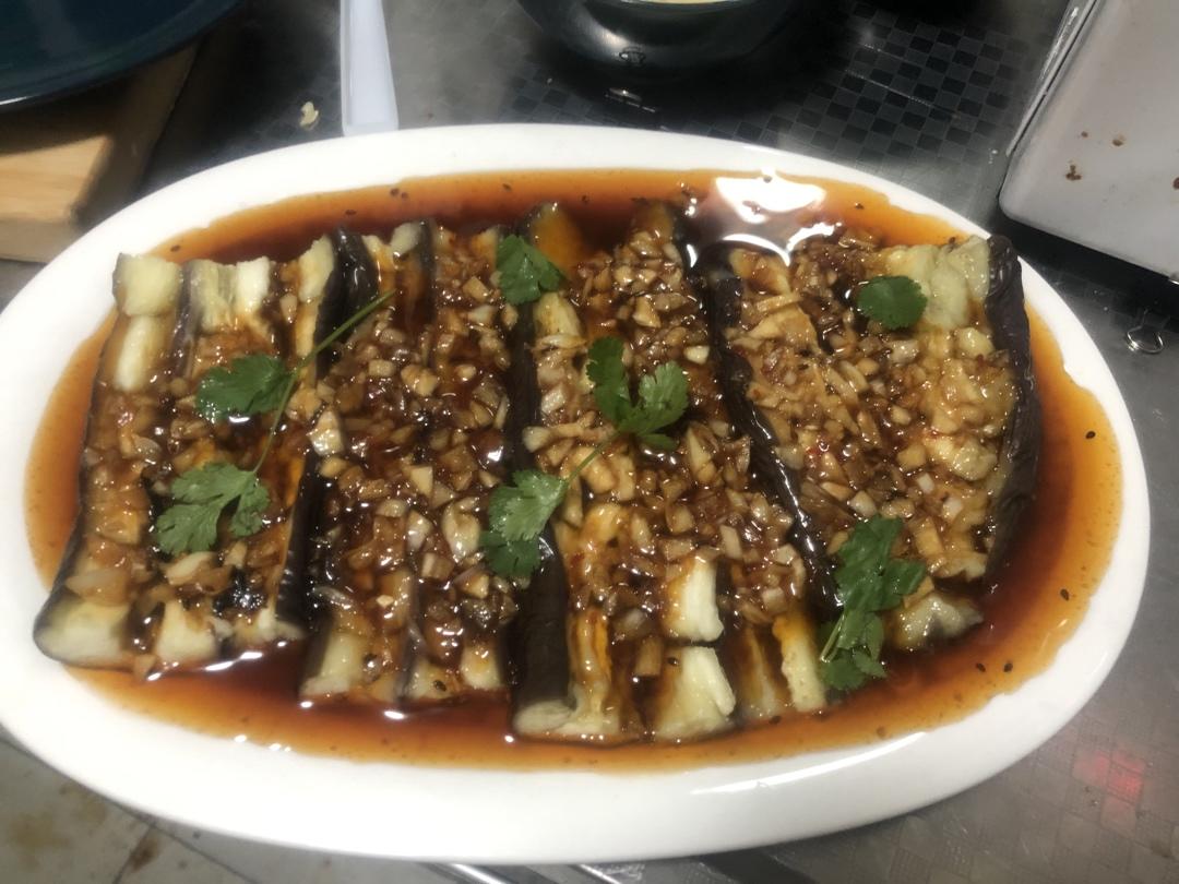 超级下饭的飘香剁椒蒜蓉蒸茄子🍆