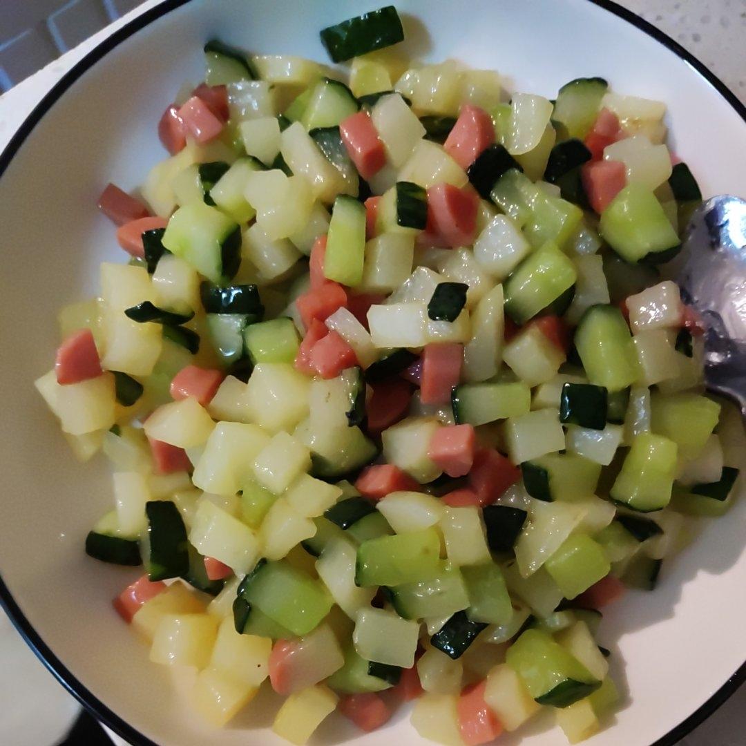 土豆火腿黄瓜