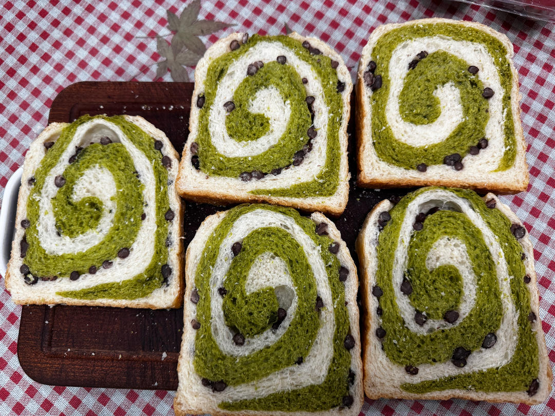抹茶双色吐司