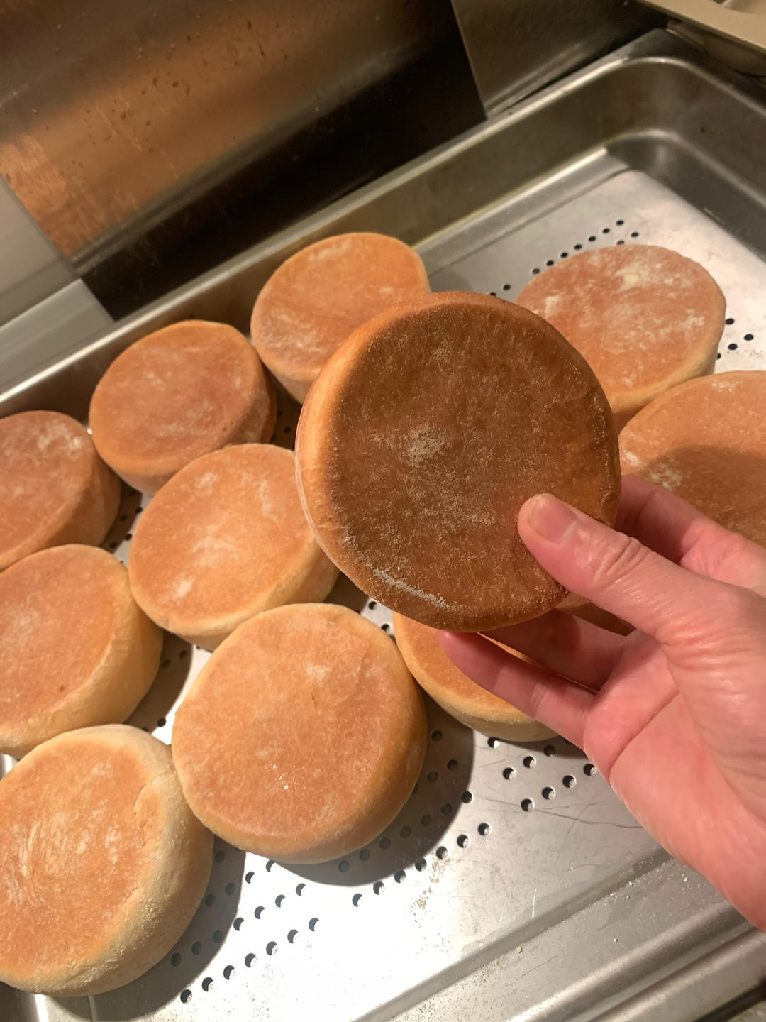 猪柳蛋麦满分 —英式玛芬胚English muffin