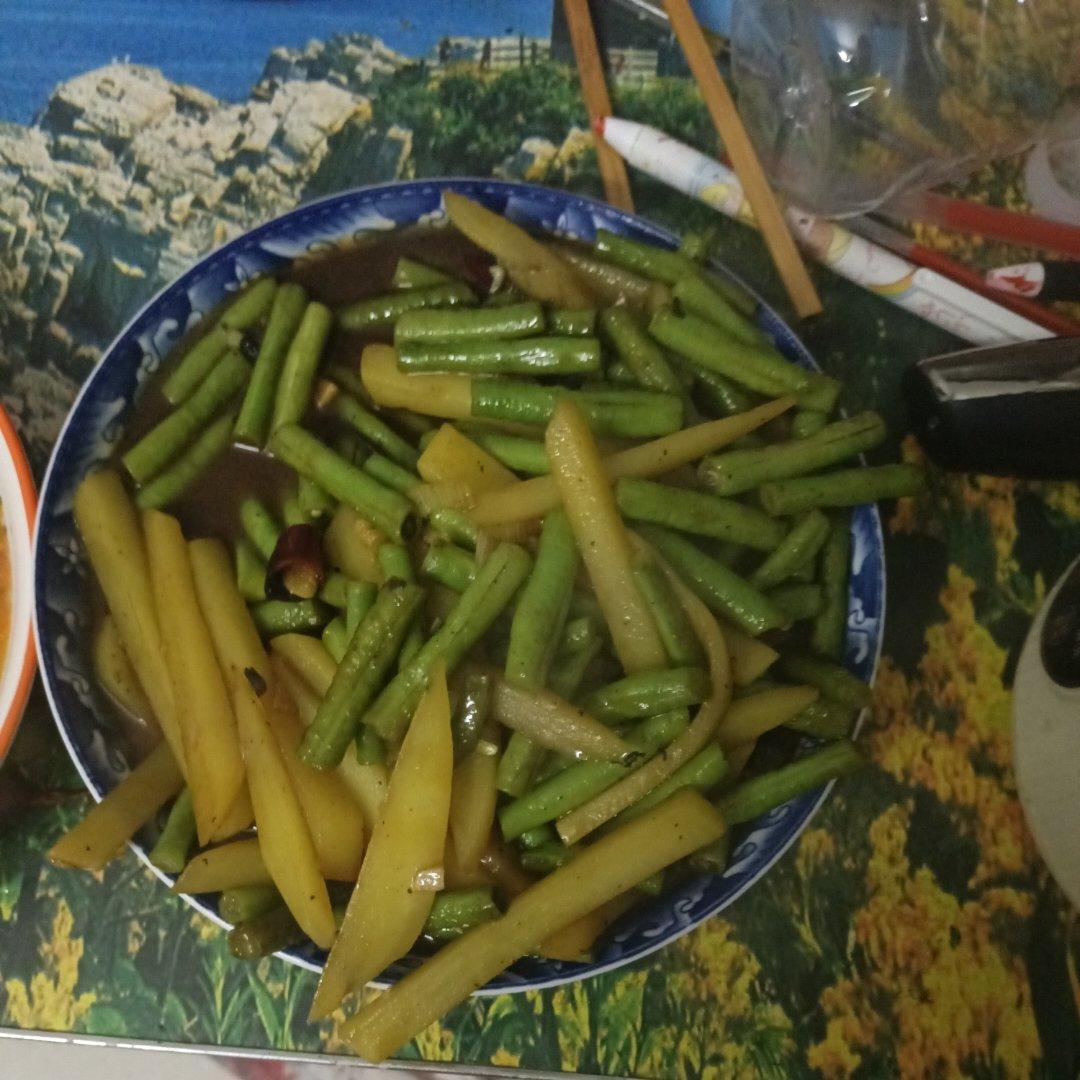 土豆烧豆角