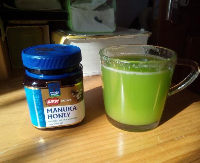 健康蜂蜜芹菜汁