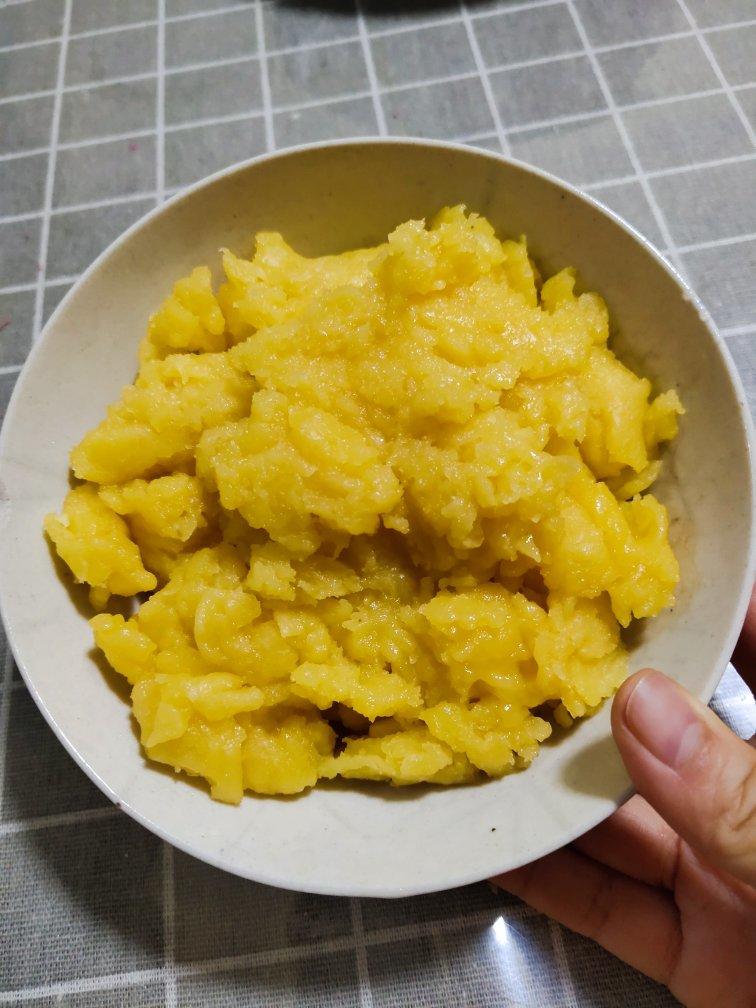 超简单奶黄馅（老婆饼夹馅）