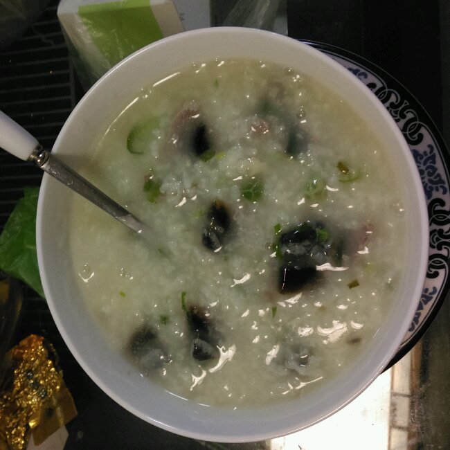皮蛋瘦肉粥