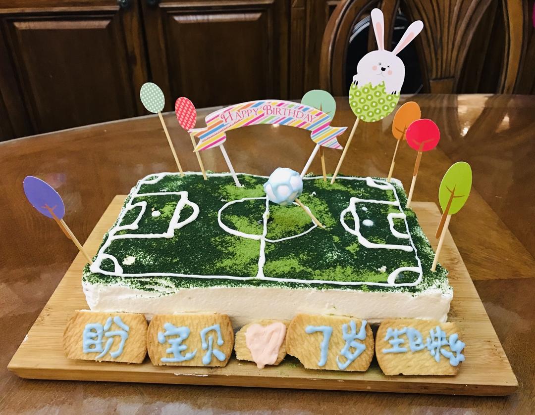 足球场蛋糕
