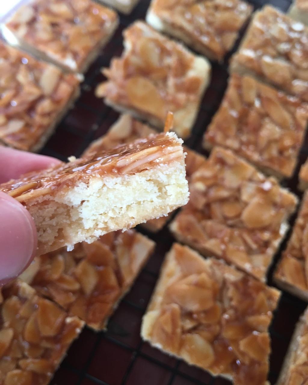 法式焦糖杏仁酥饼【果子学校减糖版适用28*28烤盘】