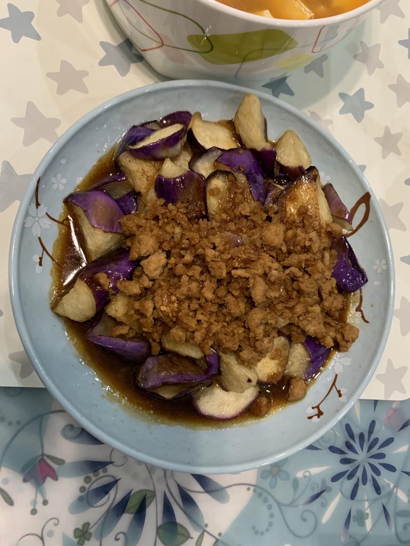 厨师长教你：“肉末烧茄子”的家常做法，口感软糯适合下饭，收藏