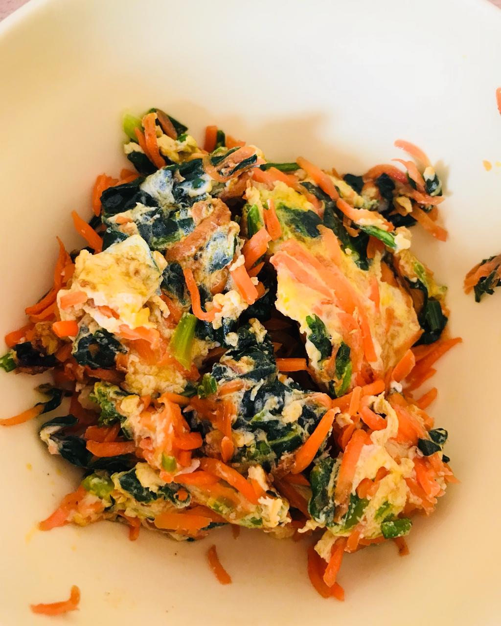 菠菜胡萝卜蛋饼