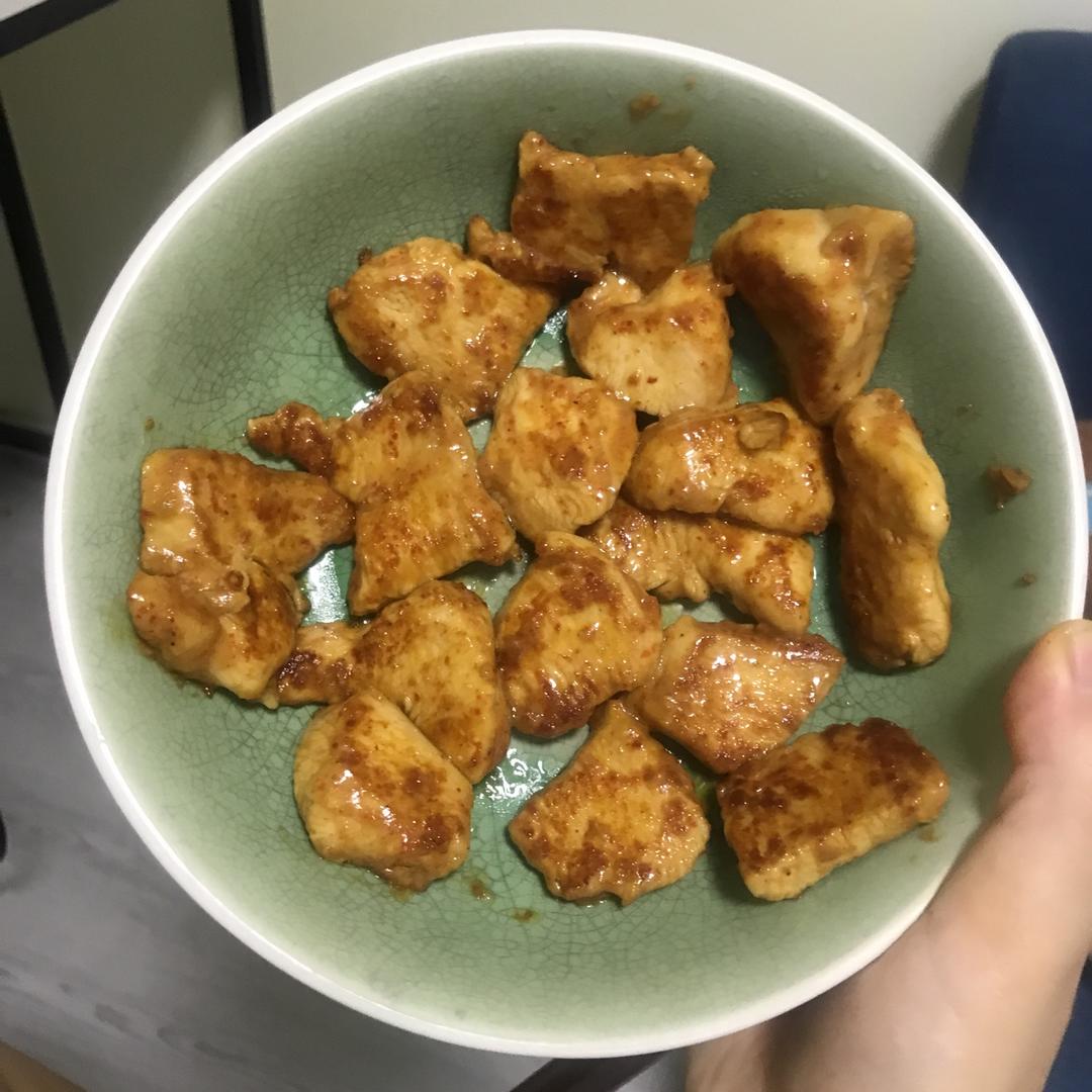 蚝油煎鸡胸肉（真的只要腌了就炒鸡嫩！（新增微波式