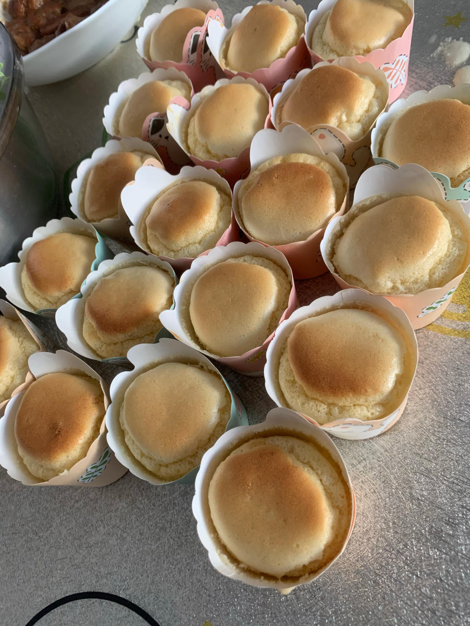 戚风小纸杯蛋糕
