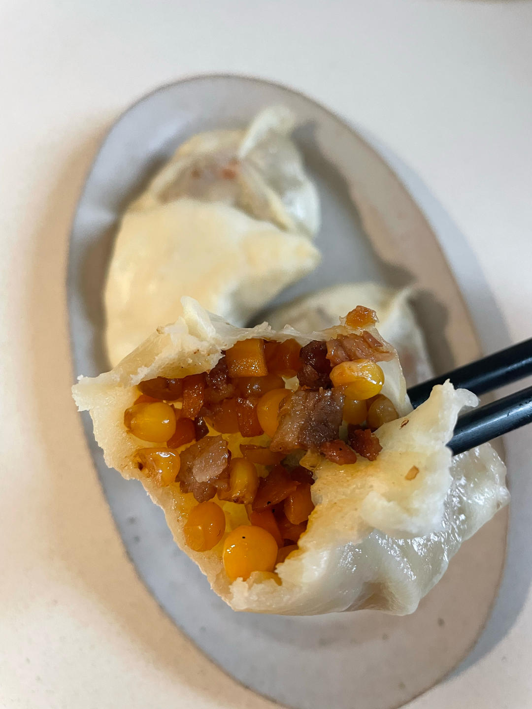 玉米胡萝卜卤肉包子