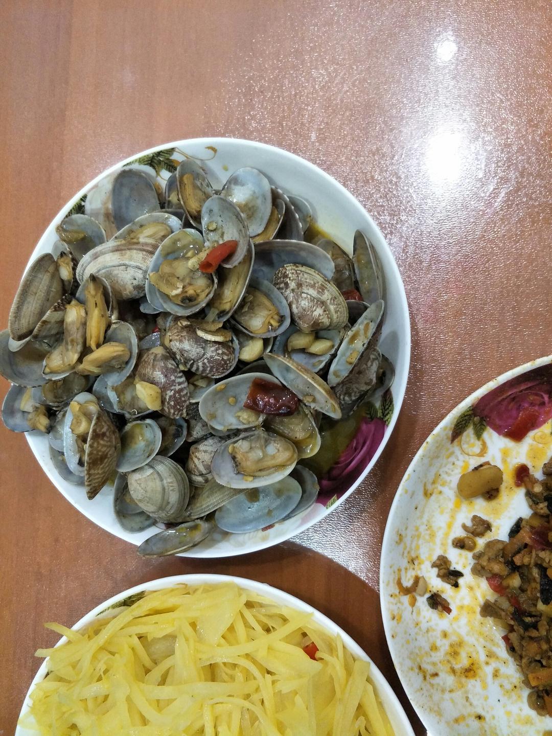 爆炒花甲