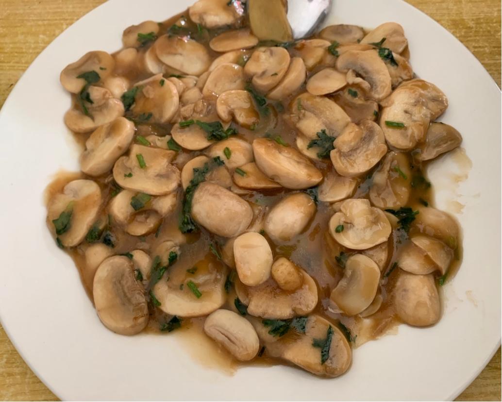 “鲜”美的简单快手菜——素炒鲜口蘑