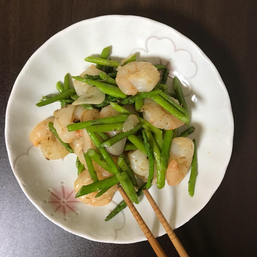 芦笋炒虾仁