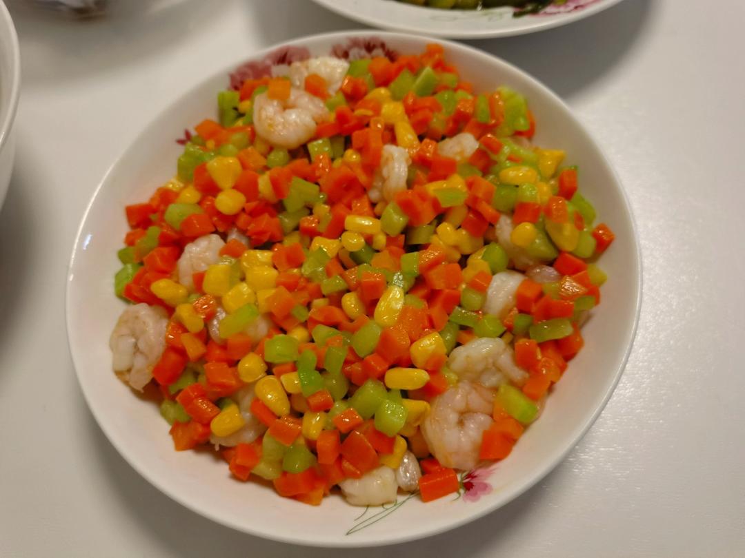 三色炒虾仁