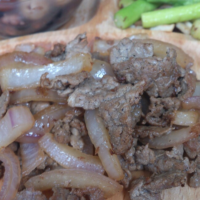 洋葱牛肉