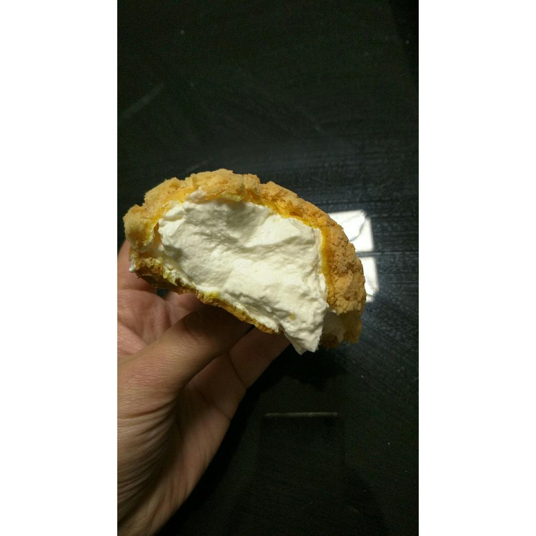 十分美味的酥皮泡芙