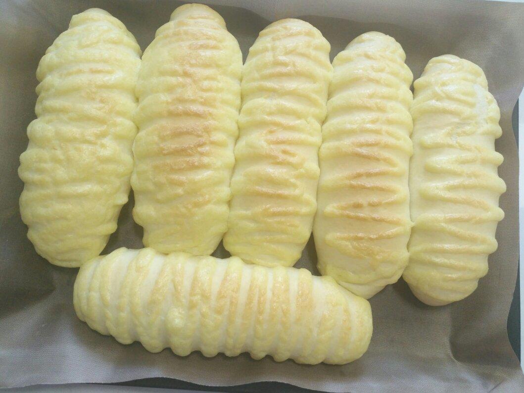 毛毛虫面包