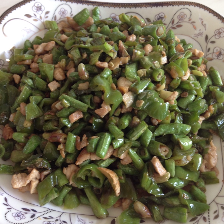 肉沫豆角下饭菜