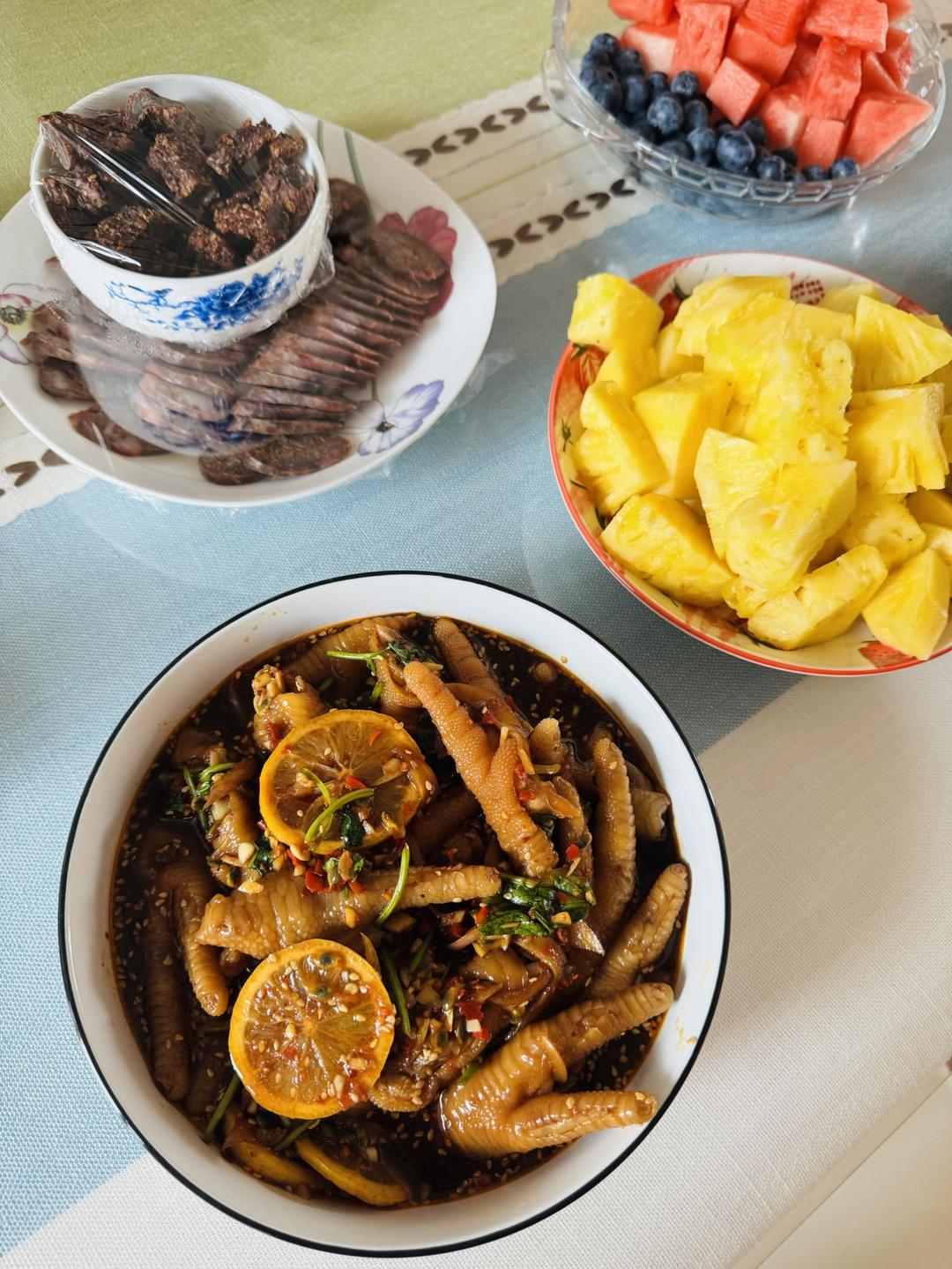 好吃到原地出摊｜柠檬酸辣无骨鸡爪