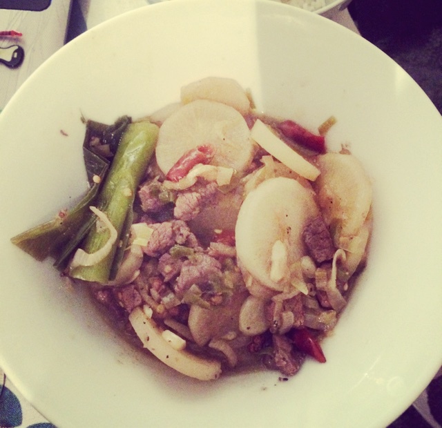 清炖白萝卜牛腩汤