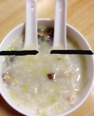 香菇鸡肉粥