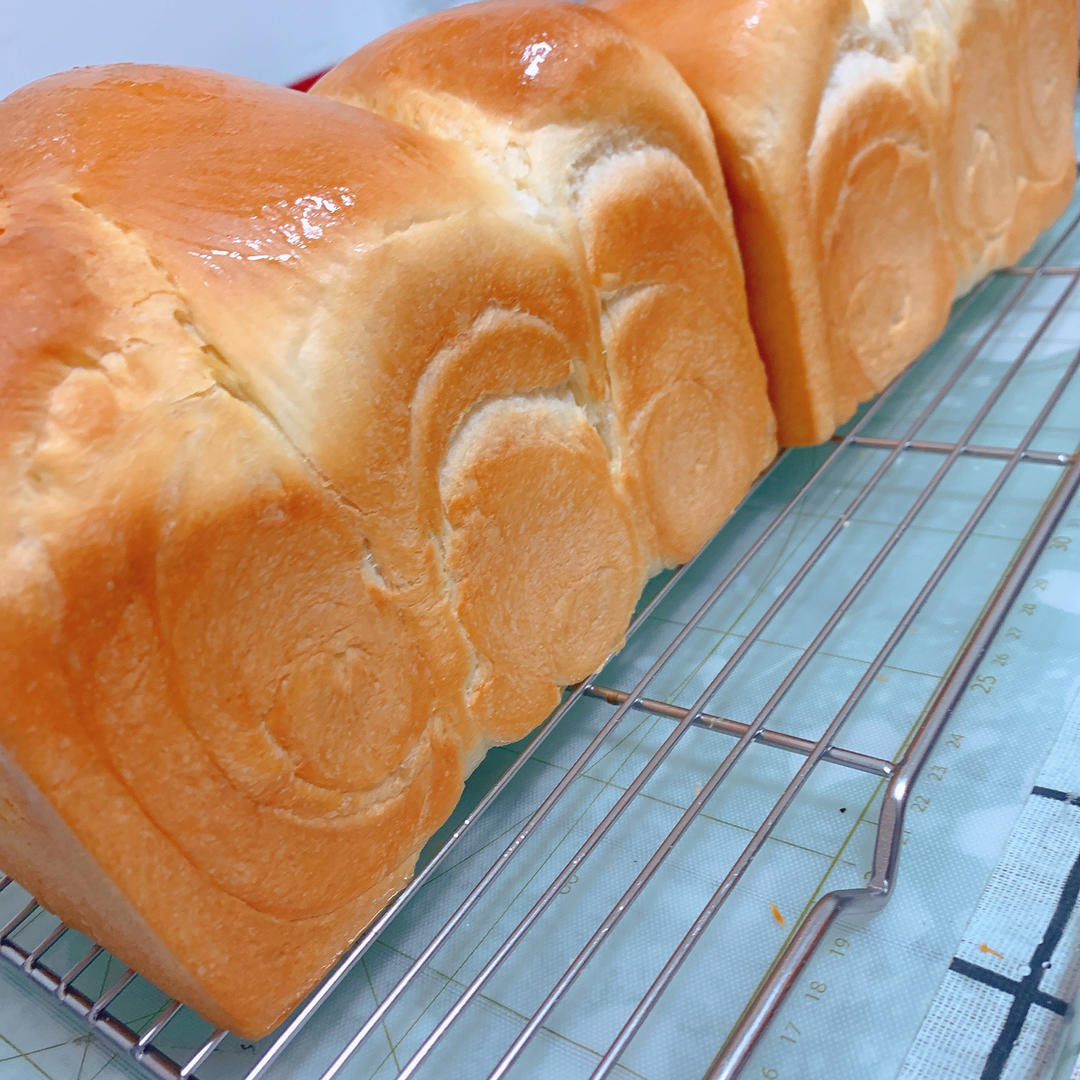 汤种淡奶油吐司/棉花般柔软