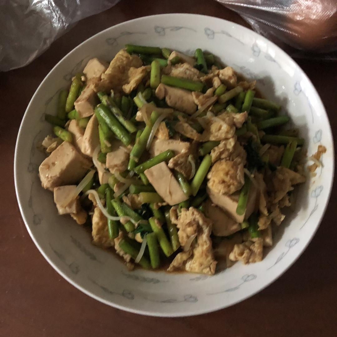 鸡蛋炒嫩豆腐