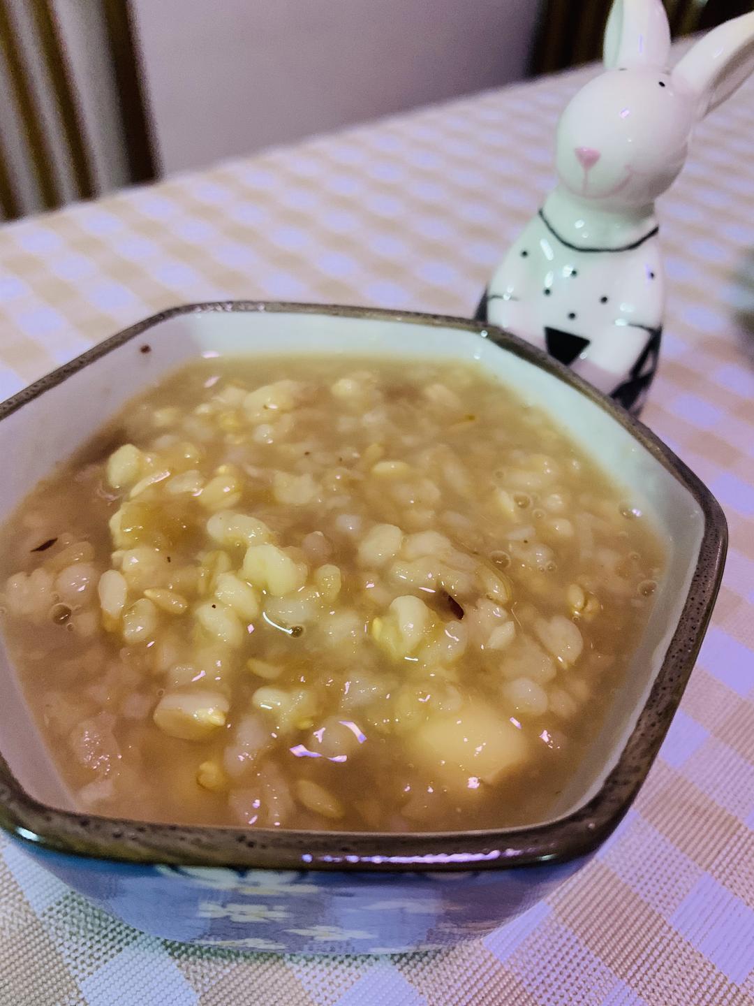 补气血红枣莲子粥