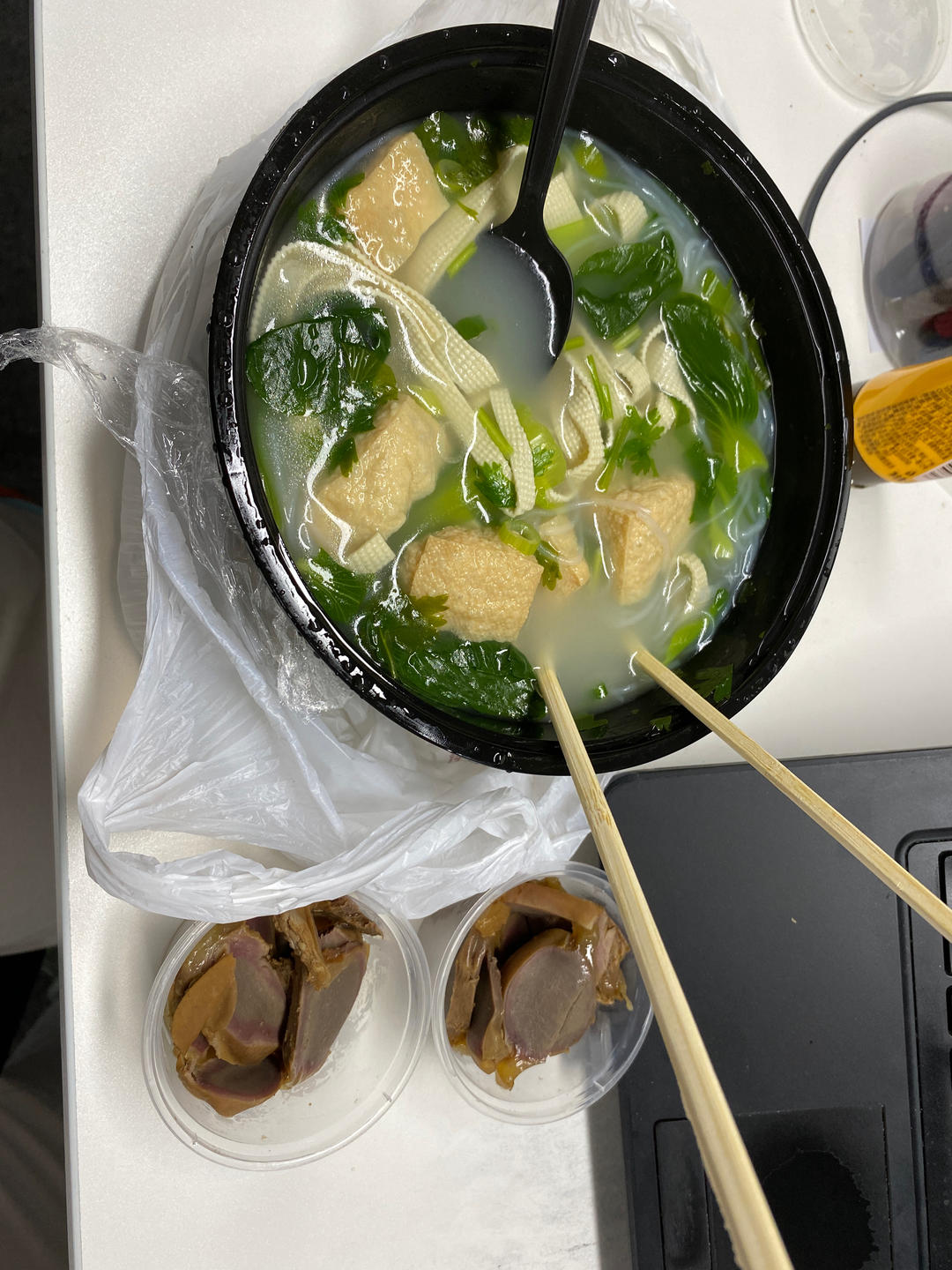 鸭胗面