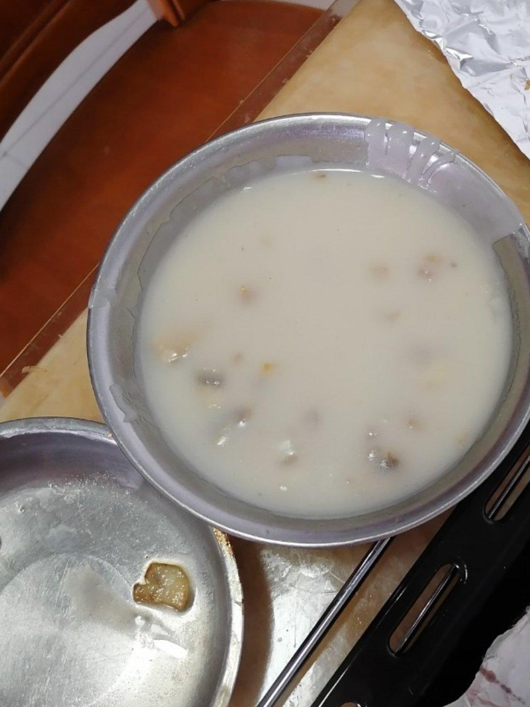 奶油蘑菇浓汤（小朋友超爱）