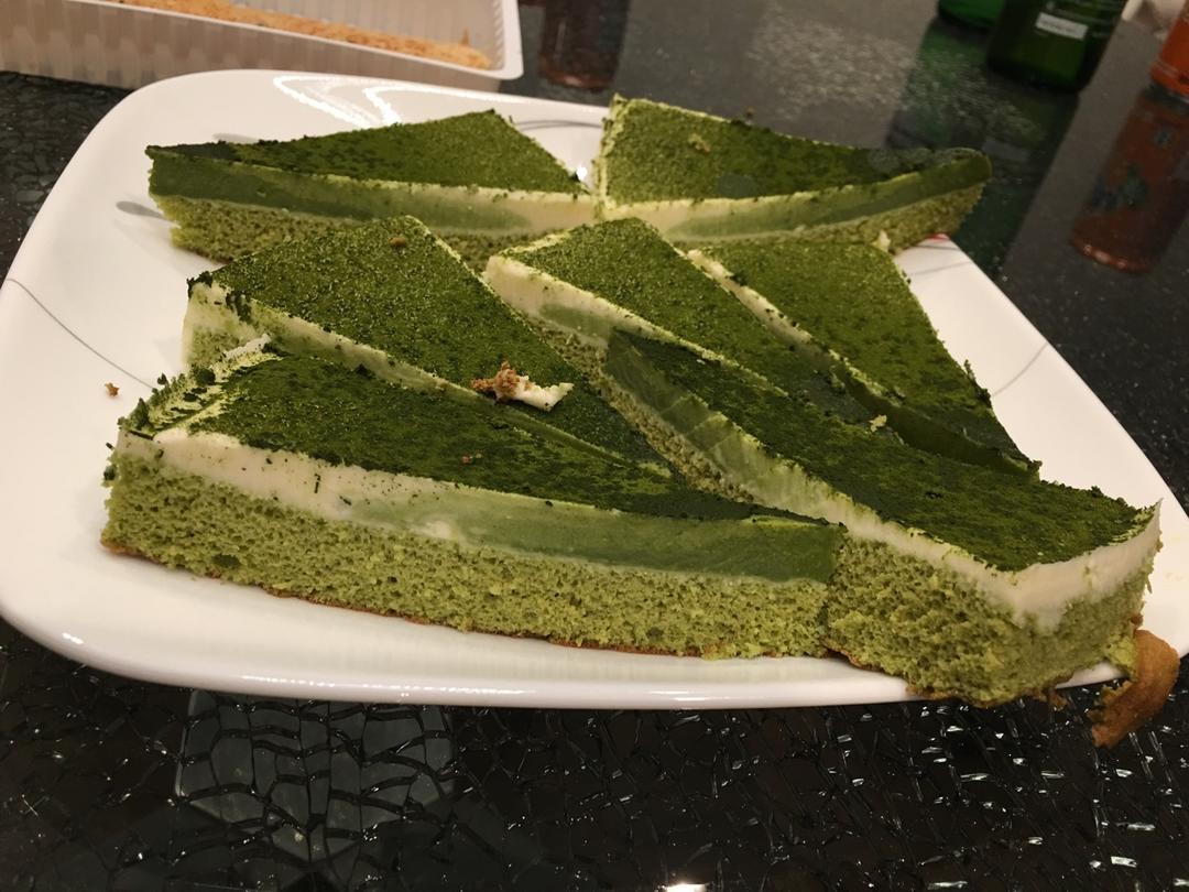 渐变抹茶慕斯蛋糕：我Amanda带着既美又作的抹茶甜点又来了！【曼食慢语】