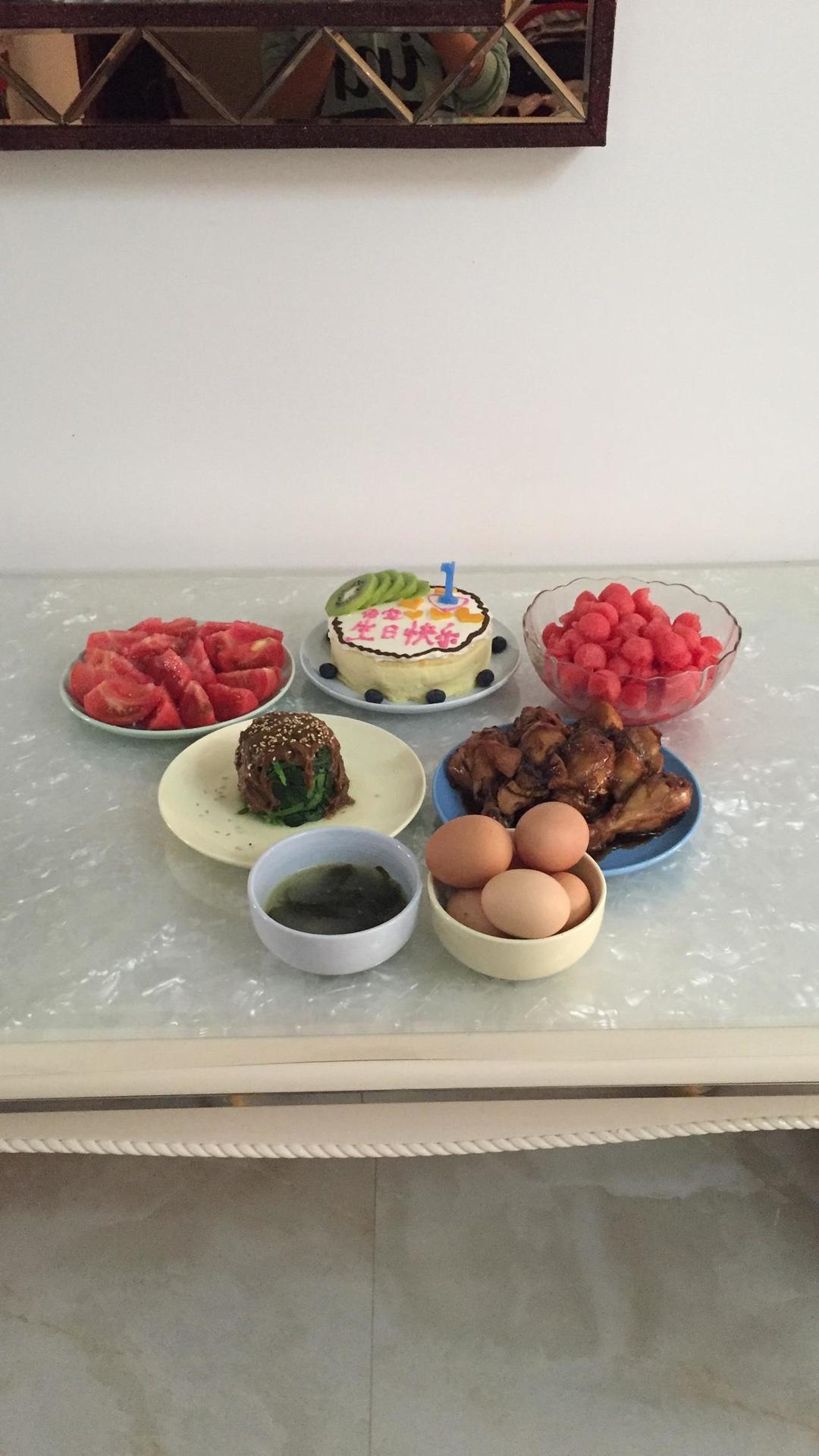 俊宝宝1岁生日餐