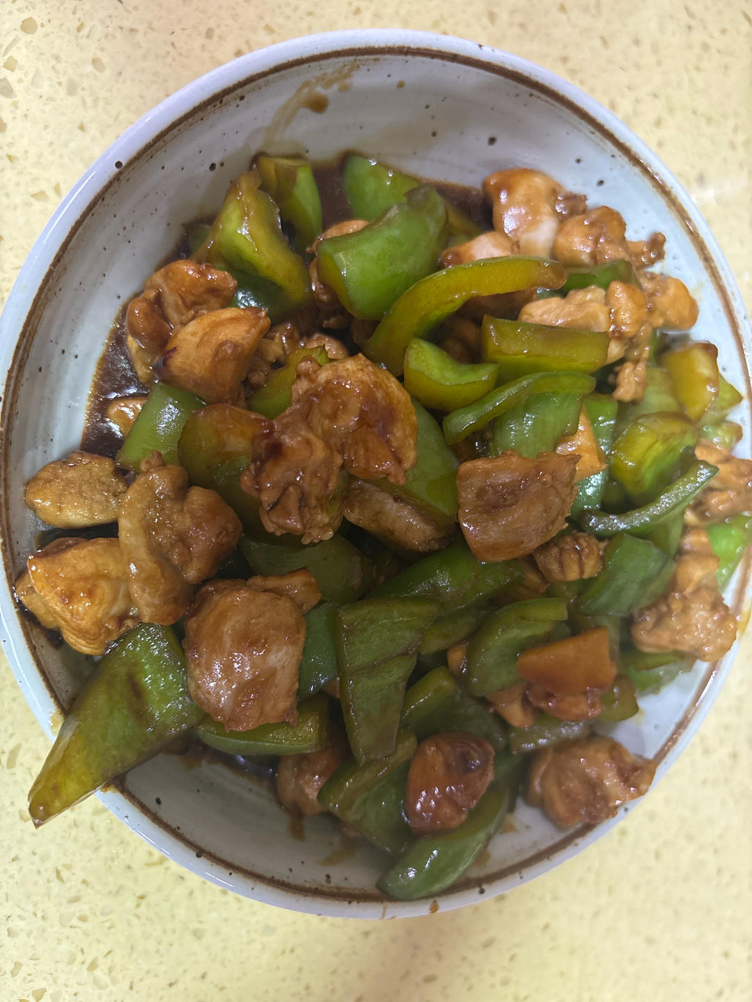 补维c的大菜-五彩缤纷彩椒青椒炒鸡腿肉