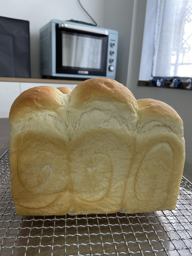 烫种牛奶吐司
