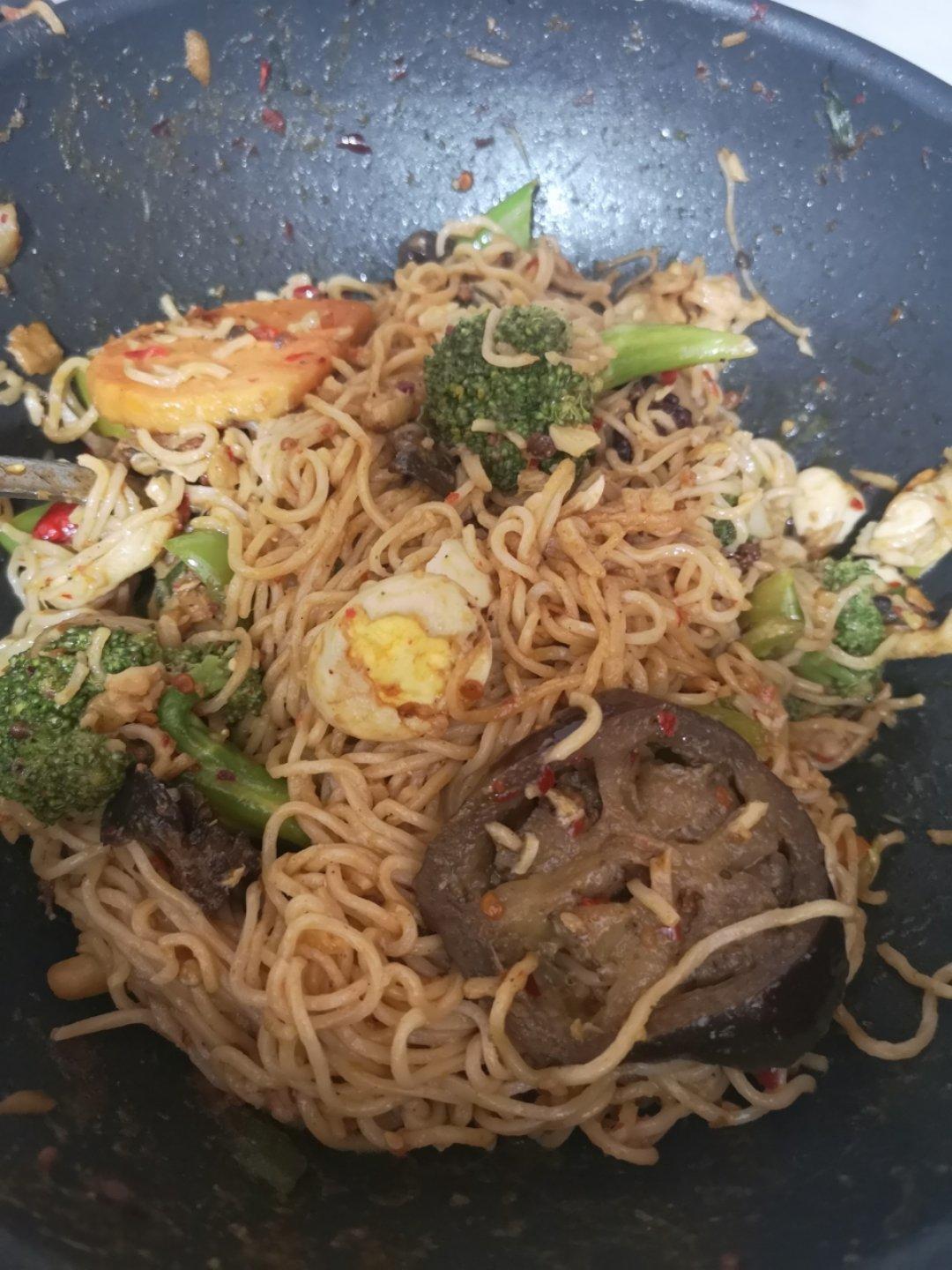 在家做出街头风味的炒面