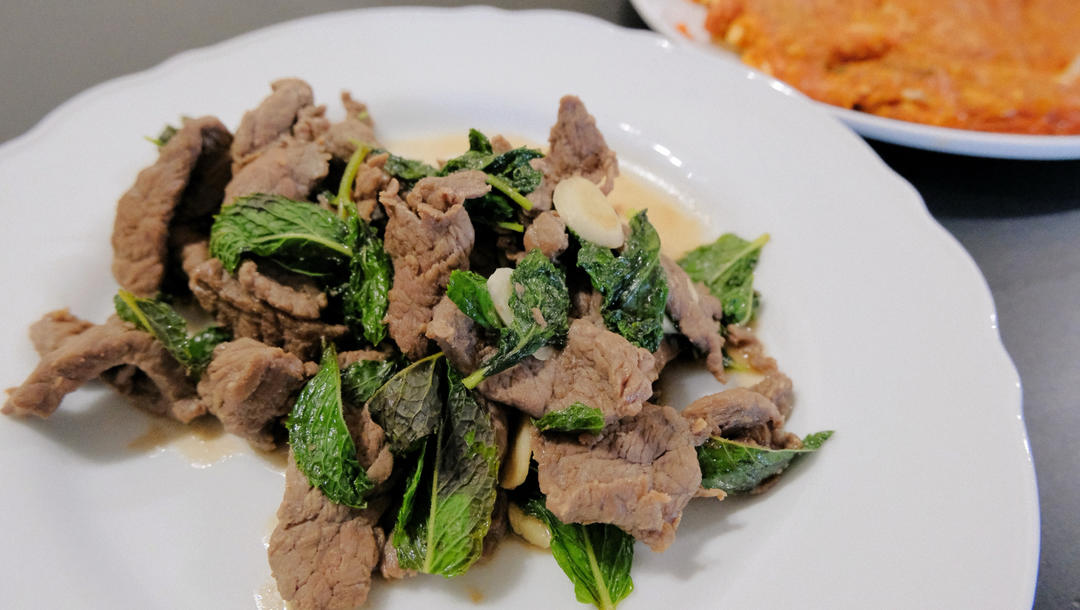 薄荷炒牛肉——荤菜界的小清新
