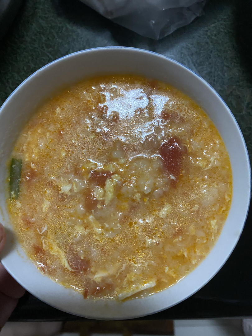 西红柿鸡蛋疙瘩汤