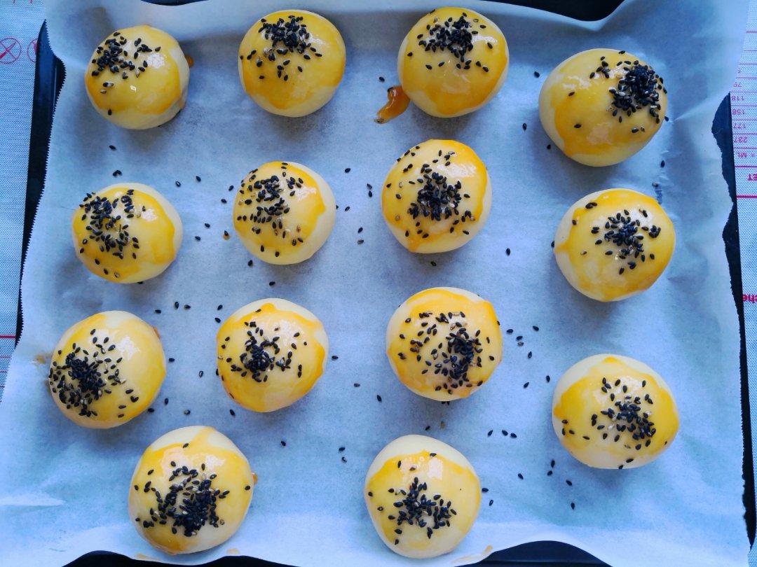 蛋黄酥酥酥（超级奶香黄油版）