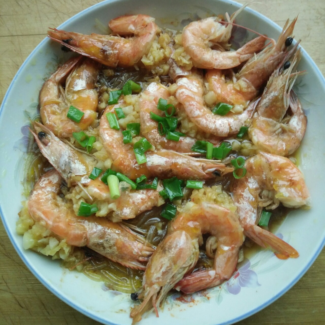 蒜蓉粉丝蒸大虾