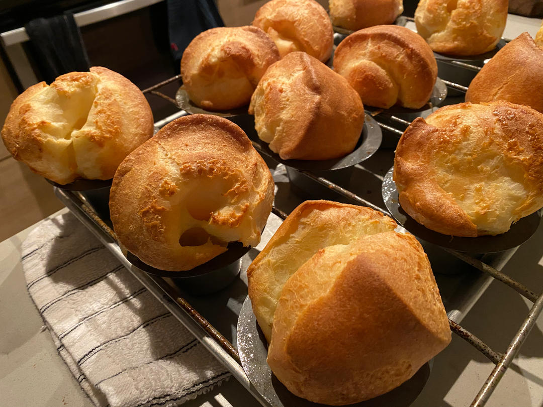 香味浓郁——约克郡布丁 Yorkshire Pudding（不是布丁的布丁）