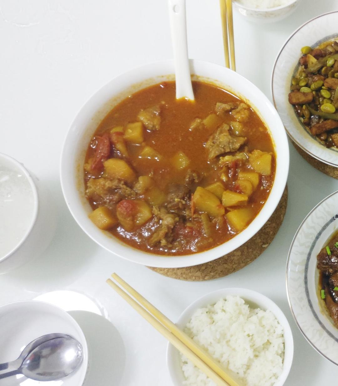 番茄土豆炖牛腩