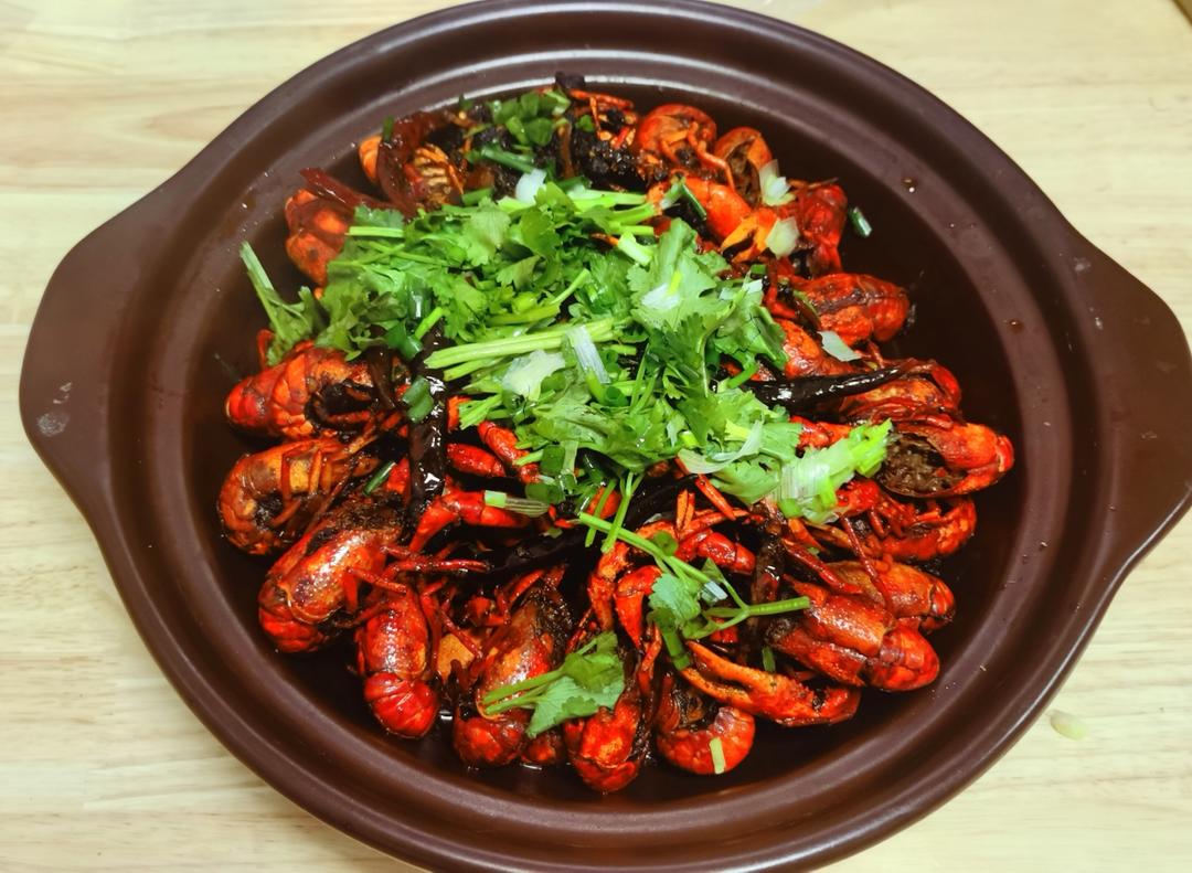 油焖大虾（麻辣小龙虾）